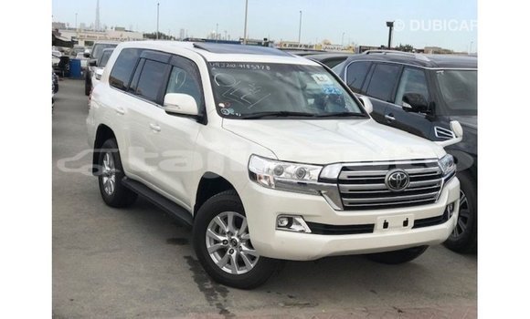 Buy Import Toyota Land Cruiser White Car in Import - Dubai in Dushanbe Buy Import Toyota Land Cruiser White Car in Import - Dubai in Dushanbe