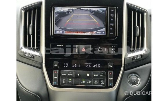 Buy Import Toyota Land Cruiser White Car in Import - Dubai in Dushanbe Buy Import Toyota Land Cruiser White Car in Import - Dubai in Dushanbe