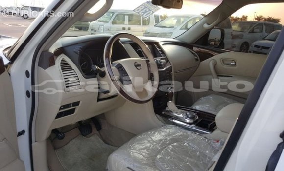 Buy Import Nissan Patrol White Car in Import - Dubai in Dushanbe Buy Import Nissan Patrol White Car in Import - Dubai in Dushanbe