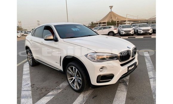 Buy Import BMW X6 White Car in Import - Dubai in Dushanbe