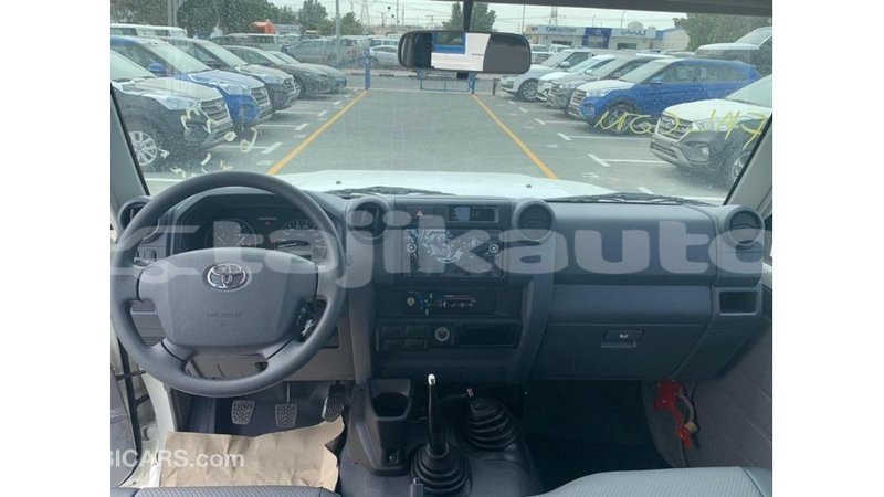 Big with watermark toyota land cruiser dushanbe import dubai 2964