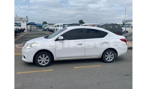 Buy Import Nissan Sunny White Car in Import - Dubai in Dushanbe Buy Import Nissan Sunny White Car in Import - Dubai in Dushanbe