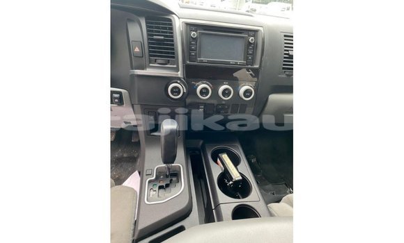 Buy Import Toyota Sequoia White Car in Import - Dubai in Dushanbe Buy Import Toyota Sequoia White Car in Import - Dubai in Dushanbe
