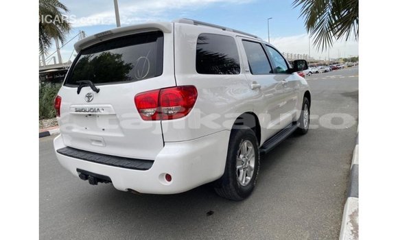 Buy Import Toyota Sequoia White Car in Import - Dubai in Dushanbe Buy Import Toyota Sequoia White Car in Import - Dubai in Dushanbe