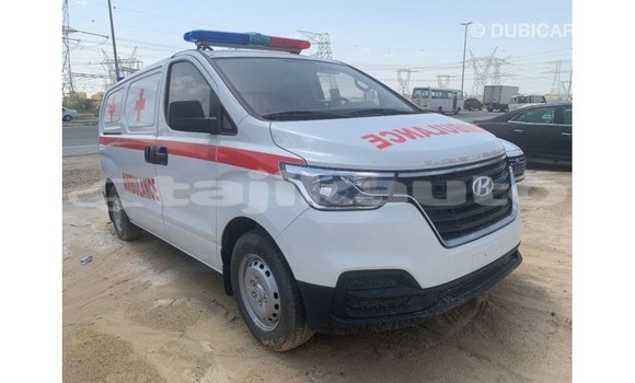 Buy Import Hyundai Accent White Car in Import - Dubai in Dushanbe Buy Import Hyundai Accent White Car in Import - Dubai in Dushanbe