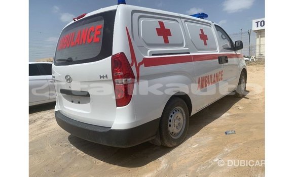 Buy Import Hyundai Accent White Car in Import - Dubai in Dushanbe Buy Import Hyundai Accent White Car in Import - Dubai in Dushanbe