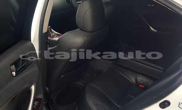Buy Used Lexus IS White Car in Dushanbe in Dushanbe Buy Used Lexus IS White Car in Dushanbe in Dushanbe