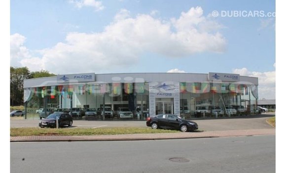 Buy Import Toyota Hilux White Car in Import - Dubai in Dushanbe Buy Import Toyota Hilux White Car in Import - Dubai in Dushanbe