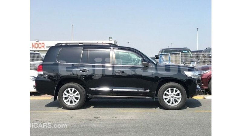 Big with watermark toyota land cruiser dushanbe import dubai 2998
