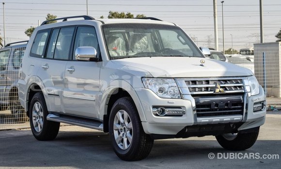 Buy Import Mitsubishi Pajero White Car in Import - Dubai in Dushanbe Buy Import Mitsubishi Pajero White Car in Import - Dubai in Dushanbe