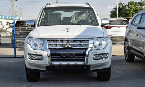 Buy Import Mitsubishi Pajero White Car in Import - Dubai in Dushanbe Buy Import Mitsubishi Pajero White Car in Import - Dubai in Dushanbe
