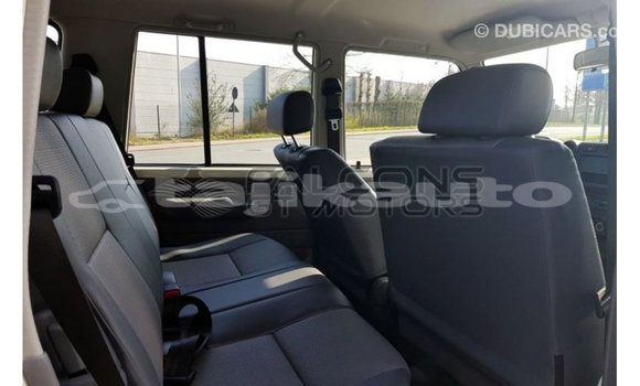 Buy Import Toyota Land Cruiser White Car in Import - Dubai in Dushanbe Buy Import Toyota Land Cruiser White Car in Import - Dubai in Dushanbe