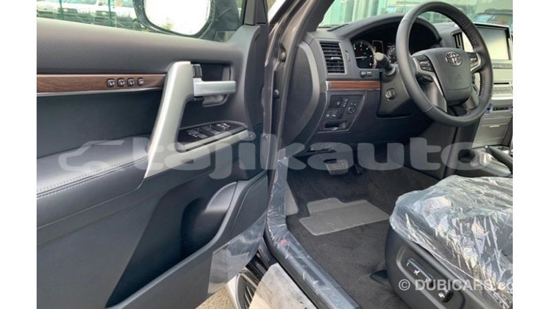 Big with watermark toyota land cruiser dushanbe import dubai 3005