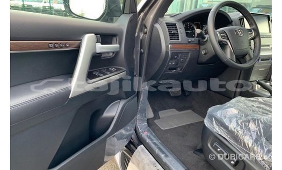 Buy Import Toyota Land Cruiser Other Car in Import - Dubai in Dushanbe Buy Import Toyota Land Cruiser Other Car in Import - Dubai in Dushanbe