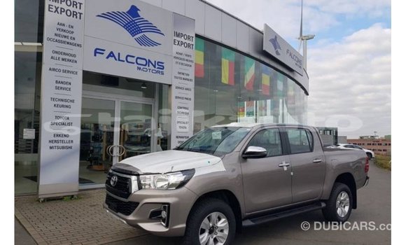 Buy Import Toyota Hilux Other Car in Import - Dubai in Dushanbe Buy Import Toyota Hilux Other Car in Import - Dubai in Dushanbe