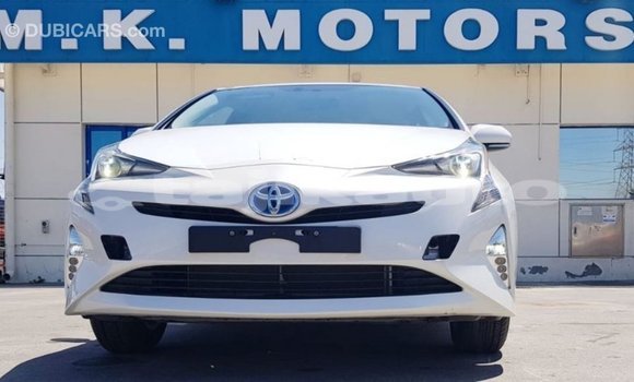 Buy Import Toyota Prius White Car in Import - Dubai in Dushanbe Buy Import Toyota Prius White Car in Import - Dubai in Dushanbe