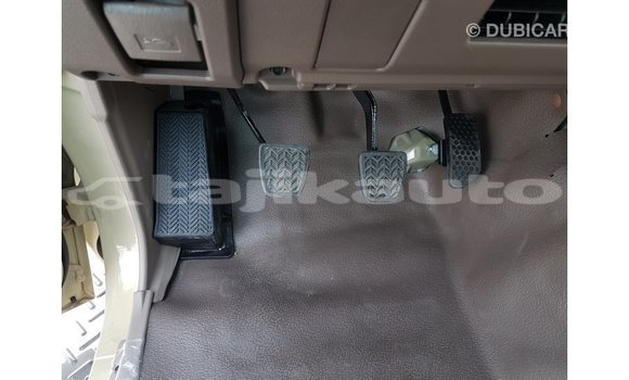 Buy Import Toyota Land Cruiser Beige Car in Import - Dubai in Dushanbe Buy Import Toyota Land Cruiser Beige Car in Import - Dubai in Dushanbe