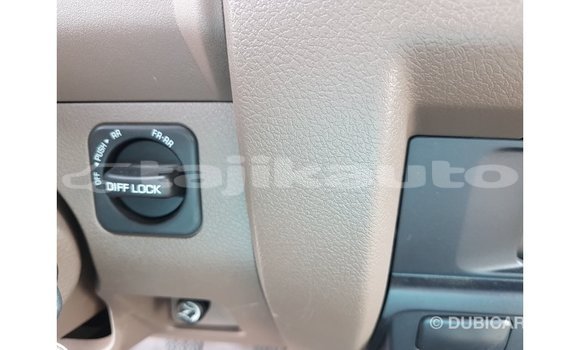 Buy Import Toyota Land Cruiser Beige Car in Import - Dubai in Dushanbe Buy Import Toyota Land Cruiser Beige Car in Import - Dubai in Dushanbe