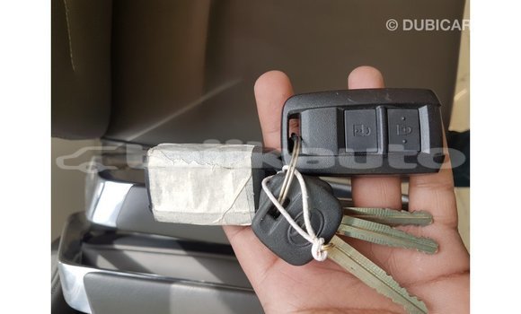 Buy Import Toyota Land Cruiser Beige Car in Import - Dubai in Dushanbe Buy Import Toyota Land Cruiser Beige Car in Import - Dubai in Dushanbe