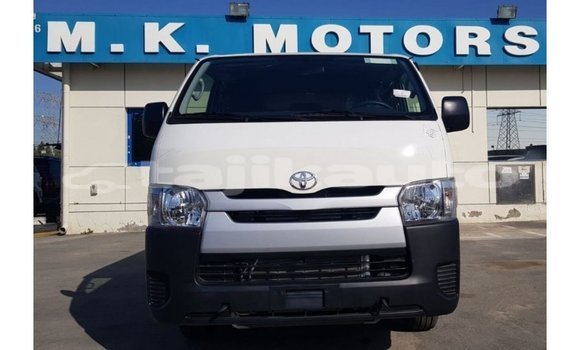Buy Import Toyota Hiace White Car in Import - Dubai in Dushanbe Buy Import Toyota Hiace White Car in Import - Dubai in Dushanbe