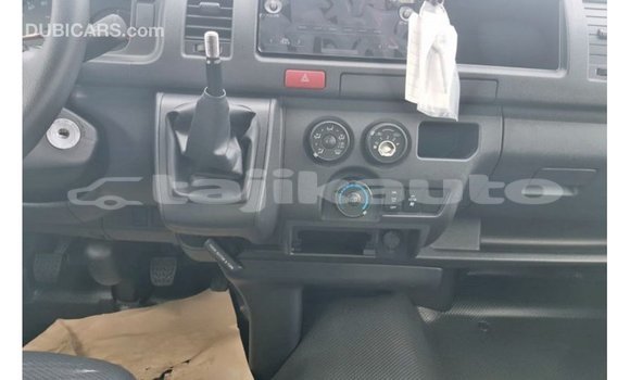 Buy Import Toyota Hiace White Car in Import - Dubai in Dushanbe Buy Import Toyota Hiace White Car in Import - Dubai in Dushanbe
