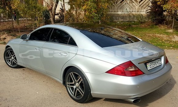 Buy Used Mercedes-Benz CLS-klasse Silver Car in Dushanbe in Dushanbe Buy Used Mercedes-Benz CLS-klasse Silver Car in Dushanbe in Dushanbe