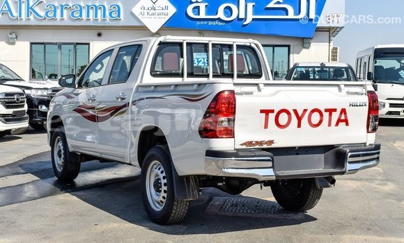 Buy Import Toyota Hilux White Car in Import - Dubai in Dushanbe Buy Import Toyota Hilux White Car in Import - Dubai in Dushanbe