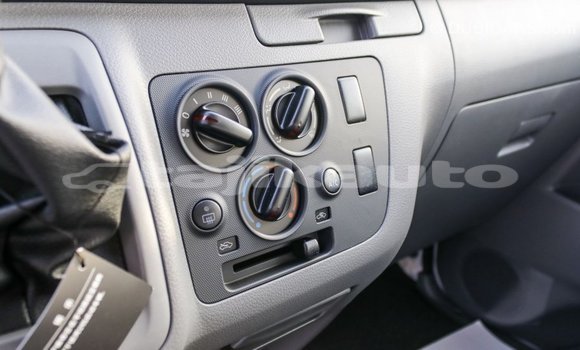 Buy Import Nissan Urvan White Car in Import - Dubai in Dushanbe Buy Import Nissan Urvan White Car in Import - Dubai in Dushanbe