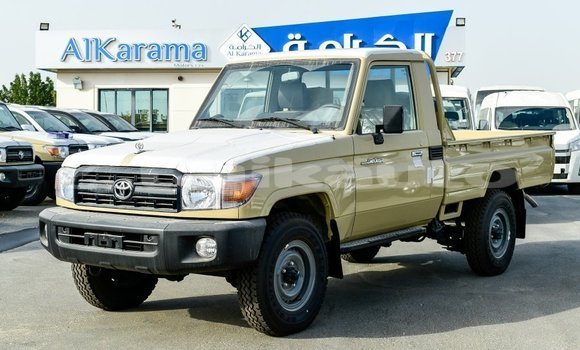 Buy Import Toyota Land Cruiser Beige Car in Import - Dubai in Dushanbe Buy Import Toyota Land Cruiser Beige Car in Import - Dubai in Dushanbe