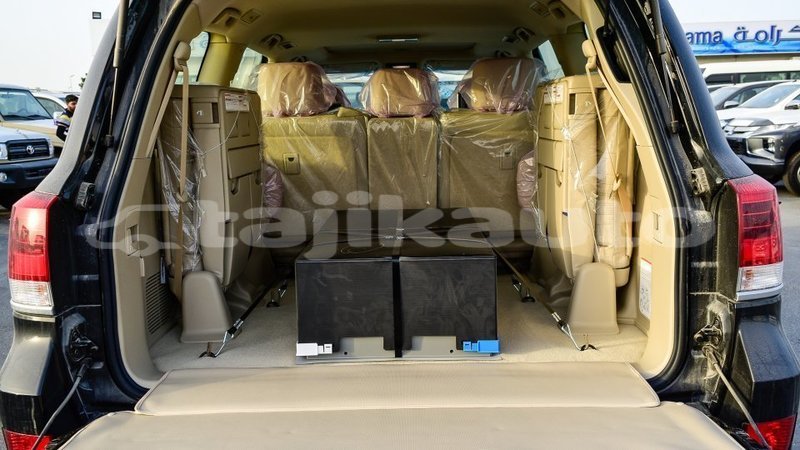 Big with watermark toyota land cruiser dushanbe import dubai 3050