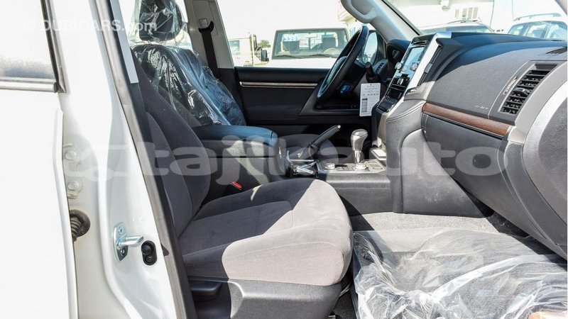 Big with watermark toyota land cruiser dushanbe import dubai 3059