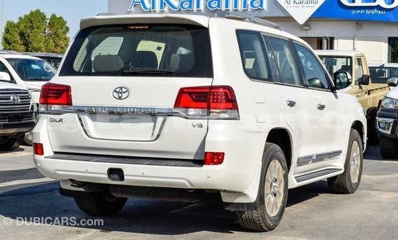 Buy Import Toyota Land Cruiser White Car in Import - Dubai in Dushanbe Buy Import Toyota Land Cruiser White Car in Import - Dubai in Dushanbe