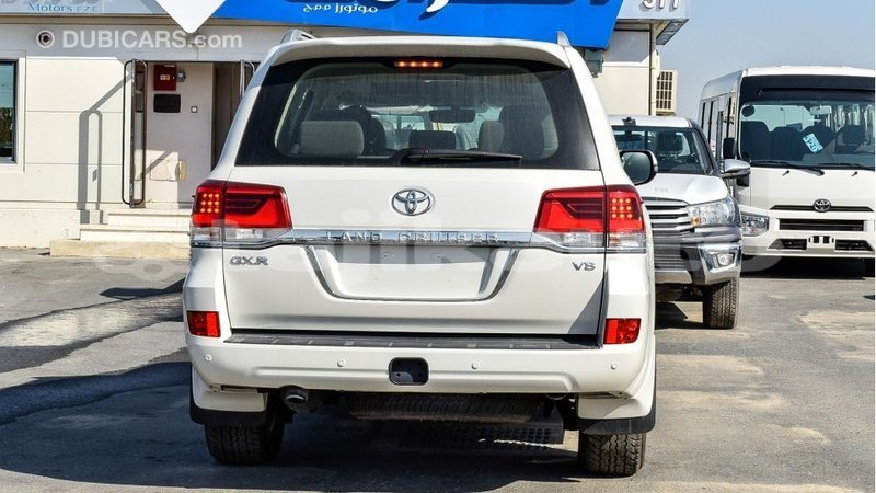 Big with watermark toyota land cruiser dushanbe import dubai 3059