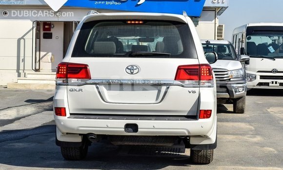 Buy Import Toyota Land Cruiser White Car in Import - Dubai in Dushanbe Buy Import Toyota Land Cruiser White Car in Import - Dubai in Dushanbe