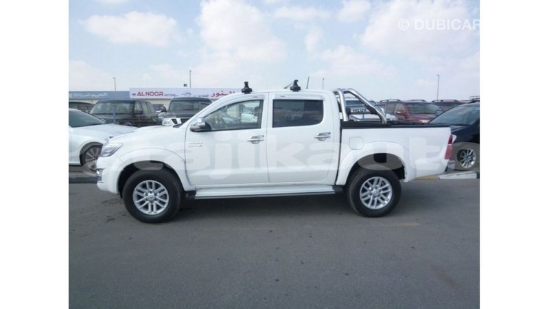 Big with watermark toyota hilux dushanbe import dubai 3062