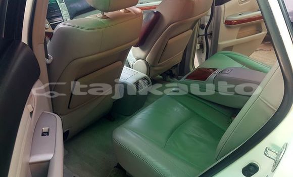 Buy Used Lexus RX 330 White Car in Dushanbe in Dushanbe Buy Used Lexus RX 330 White Car in Dushanbe in Dushanbe