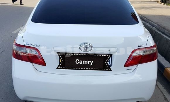 Buy Used Toyota Camry White Car in Dushanbe in Dushanbe Buy Used Toyota Camry White Car in Dushanbe in Dushanbe