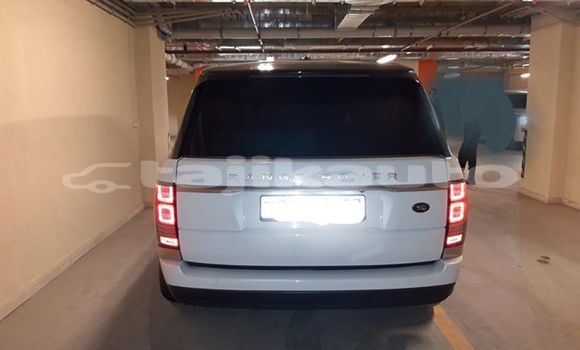 Buy Used Land Rover Range Rover Vogue White Car in Dushanbe in Dushanbe Buy Used Land Rover Range Rover Vogue White Car in Dushanbe in Dushanbe