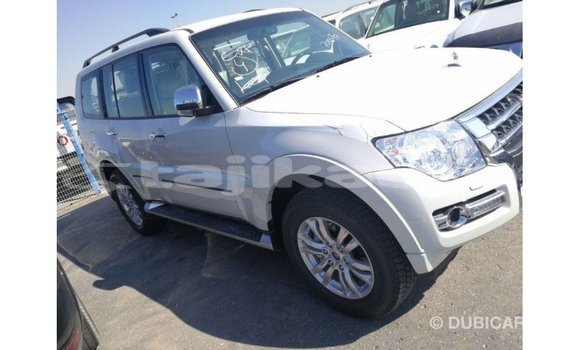 Buy Import Mitsubishi Pajero White Car in Import - Dubai in Dushanbe Buy Import Mitsubishi Pajero White Car in Import - Dubai in Dushanbe