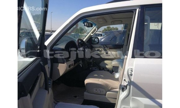 Buy Import Mitsubishi Pajero White Car in Import - Dubai in Dushanbe Buy Import Mitsubishi Pajero White Car in Import - Dubai in Dushanbe