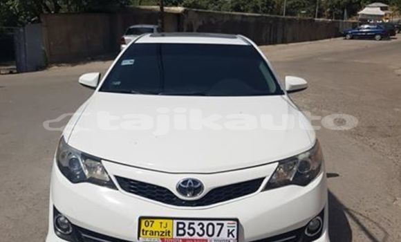 Buy Import Toyota Camry White Car in Dushanbe in Dushanbe Buy Import Toyota Camry White Car in Dushanbe in Dushanbe