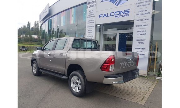 Buy Import Toyota Hilux Other Car in Import - Dubai in Dushanbe Buy Import Toyota Hilux Other Car in Import - Dubai in Dushanbe