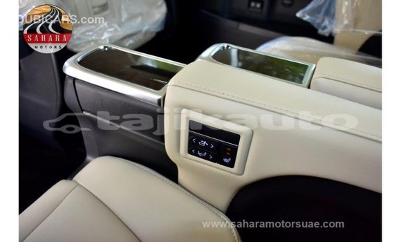 Buy Import Toyota Granvia White Car in Import - Dubai in Dushanbe Buy Import Toyota Granvia White Car in Import - Dubai in Dushanbe