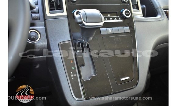 Buy Import Toyota Granvia White Car in Import - Dubai in Dushanbe Buy Import Toyota Granvia White Car in Import - Dubai in Dushanbe