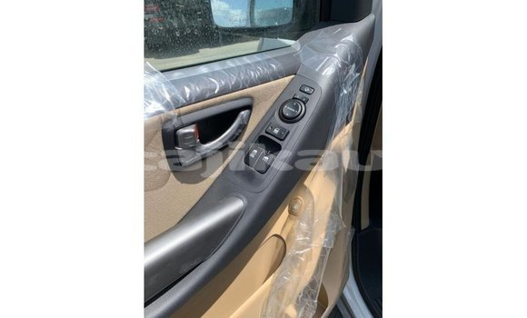 Buy Import Hyundai Accent White Car in Import - Dubai in Dushanbe Buy Import Hyundai Accent White Car in Import - Dubai in Dushanbe