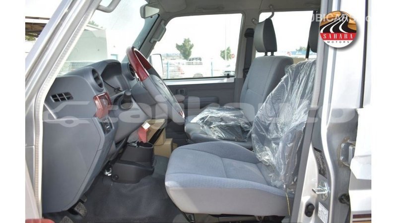 Big with watermark toyota land cruiser dushanbe import dubai 3153