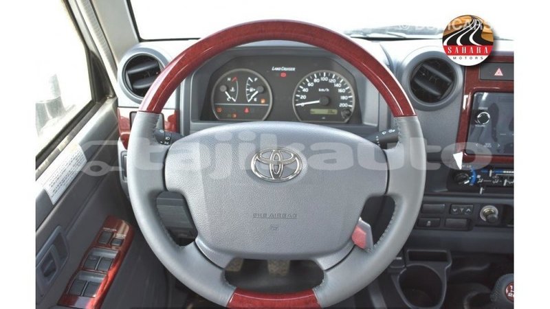 Big with watermark toyota land cruiser dushanbe import dubai 3153