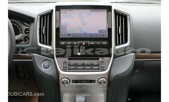 Buy Import Toyota Land Cruiser White Car in Import - Dubai in Dushanbe Buy Import Toyota Land Cruiser White Car in Import - Dubai in Dushanbe