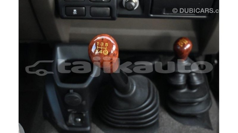 Big with watermark toyota land cruiser dushanbe import dubai 3154
