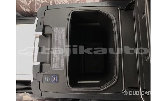 Buy Import Toyota Land Cruiser White Car in Import - Dubai in Dushanbe Buy Import Toyota Land Cruiser White Car in Import - Dubai in Dushanbe